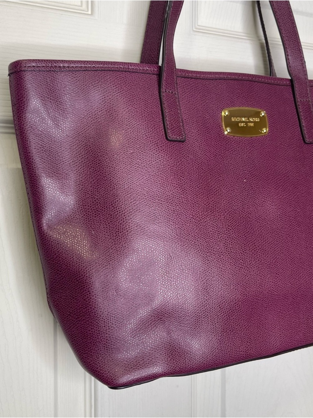 Michael Kors Plum jet Set Travel Tote Shoulder Bag - Picture 3 of 14